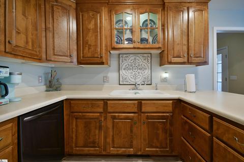 108 Clover Ct, Easley, SC 29640 photo 7