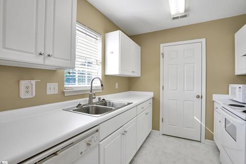 324 Looper Rd, Pelzer, SC 29669 photo 5