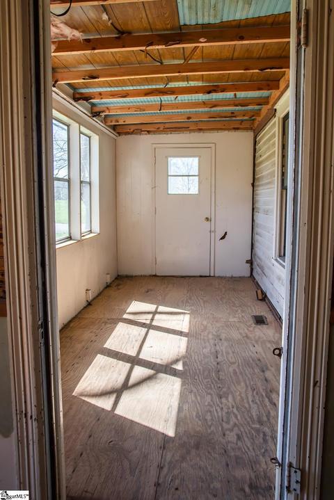 511 Professor Brown Ln, Starr, SC 29684 photo 17