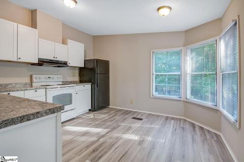129 Epps Dr, Simpsonville, SC 29681 photo 4