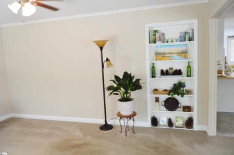 715 E Suber Rd, Greer, SC 29650 photo 3