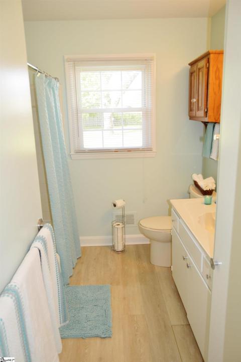 715 E Suber Rd, Greer, SC 29650 photo 16