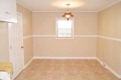 715 E Suber Rd, Greer, SC 29650 photo 11
