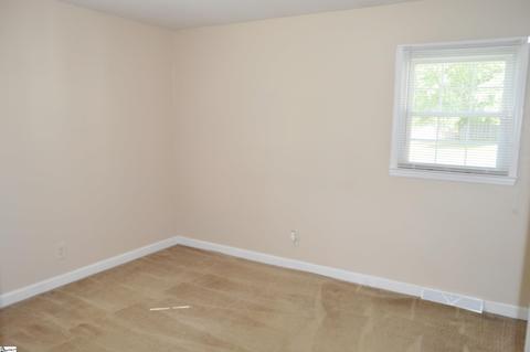 715 E Suber Rd, Greer, SC 29650 photo 17