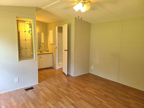 201 Brevard Dr, Easley, SC 29640 photo 16