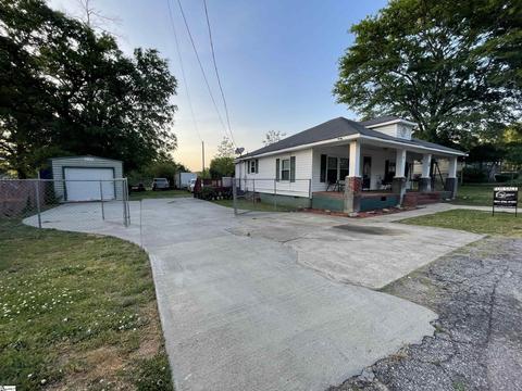 319 E Bearden St, Greer, SC 29651 photo 17