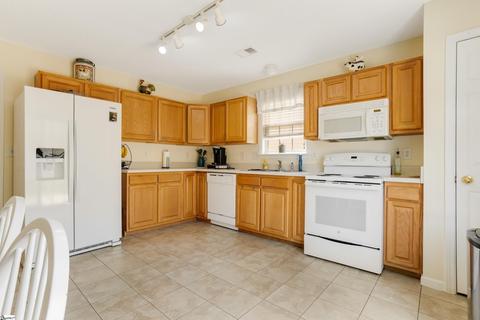 110 Chartwell Dr, Greer, SC 29650 photo 9