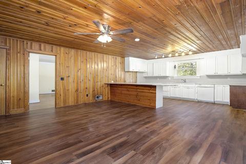 104 Mcbee Ave, Easley, SC 29640 photo 5