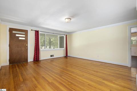 104 Mcbee Ave, Easley, SC 29640 photo 4