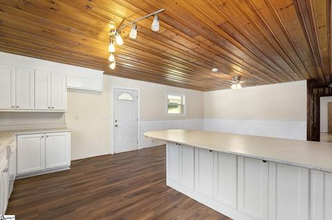104 Mcbee Ave, Easley, SC 29640 photo 6