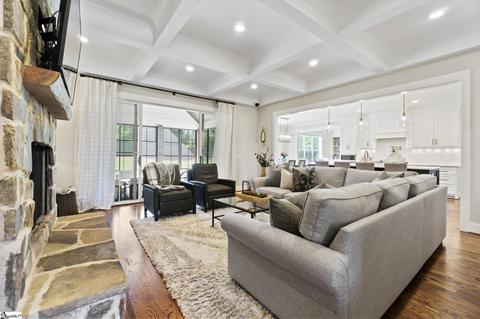 220 Upper View Ct, Greer, SC 29651 photo 4