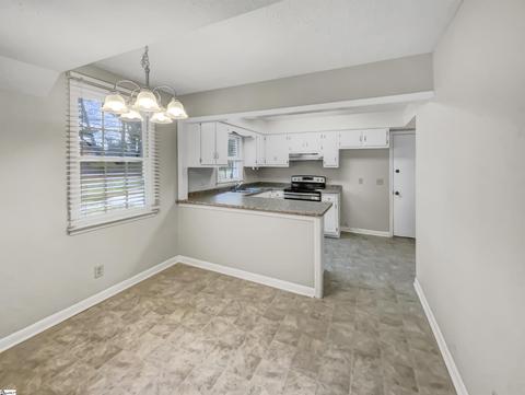 202 Brooks Rd, Mauldin, SC 29662 photo 12