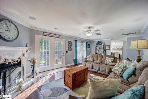 2 Rustcraft Dr, Greer, SC 29651 photo 11