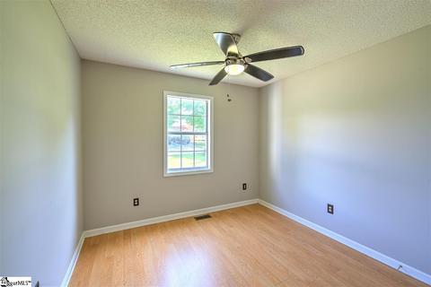 100 Flagstone Dr, Easley, SC 29642 photo 17