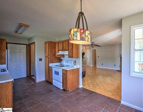 100 Flagstone Dr, Easley, SC 29642 photo 12