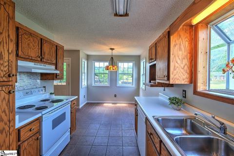 100 Flagstone Dr, Easley, SC 29642 photo 10