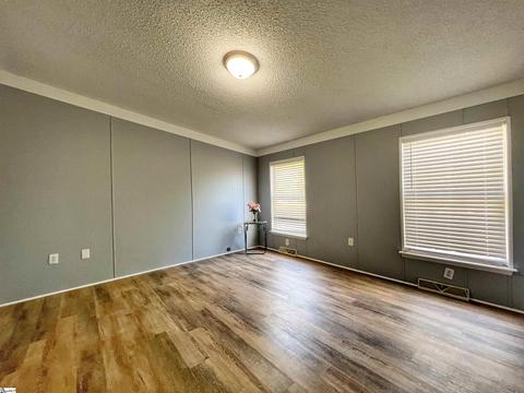386 Burts Rd, Clinton, SC 29325 photo 14