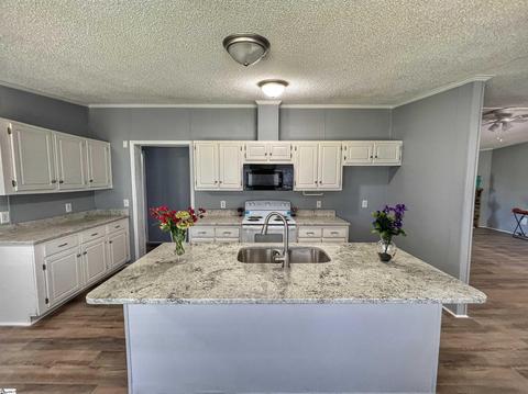 386 Burts Rd, Clinton, SC 29325 photo 8
