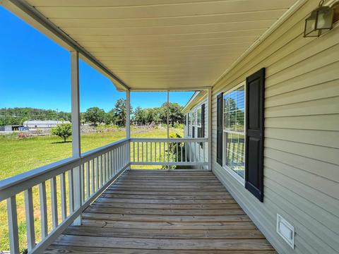 386 Burts Rd, Clinton, SC 29325 photo 4