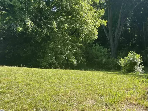 507 Greenlea St, Spartanburg, SC 29606