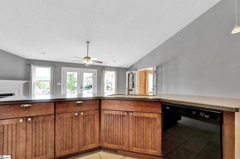 235 Cornelson Dr, Greer, SC 29651 photo 5