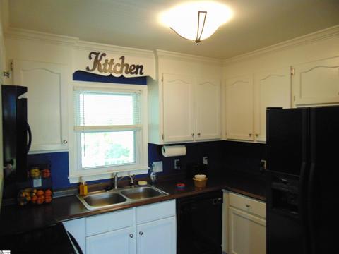 100 Harvard Ln, Easley, SC 29640 photo 3