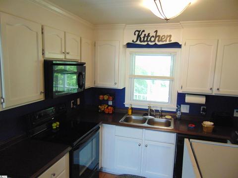 100 Harvard Ln, Easley, SC 29640 photo 4