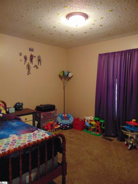100 Harvard Ln, Easley, SC 29640 photo 16