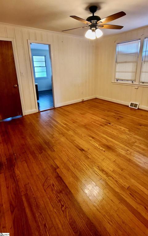 601 E Main St, Duncan, SC 29334 photo 8