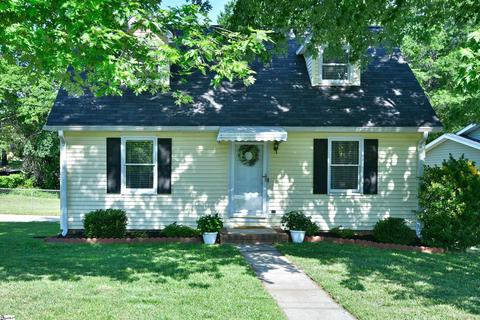201 Morrow St, Greer, SC 29650 photo 1