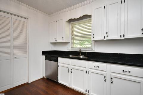201 Morrow St, Greer, SC 29650 photo 16