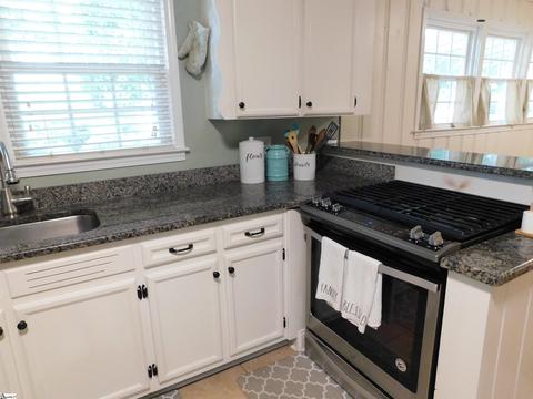 110 Endless Dr, Greer, SC 29651 photo 16