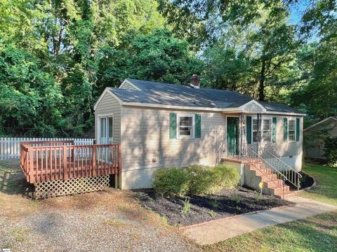 226 Pine Ln, Anderson, SC 29621 photo 1