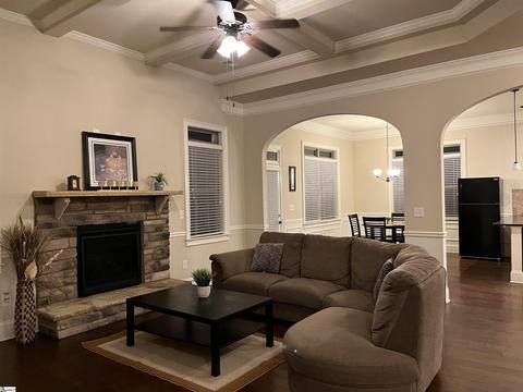334 Mansfield Ln, Greer, SC 29650 photo 5
