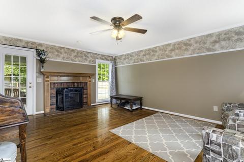613 Clarendon Dr, Easley, SC 29642 photo 5