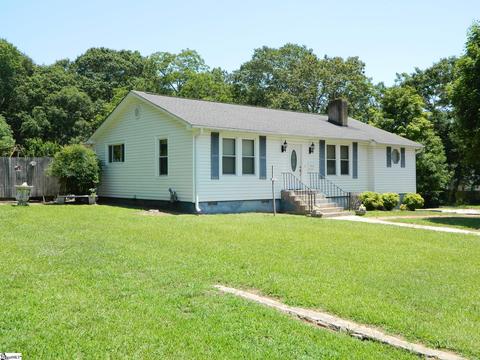 209 Mill St, Williamston, SC 29697 photo 1