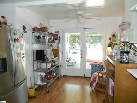 209 Mill St, Williamston, SC 29697 photo 7