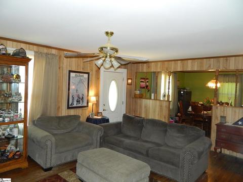 209 Mill St, Williamston, SC 29697 photo 9