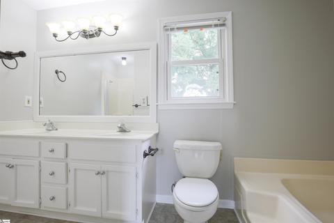 1104 Devenger Rd, Greer, SC 29650 photo 12