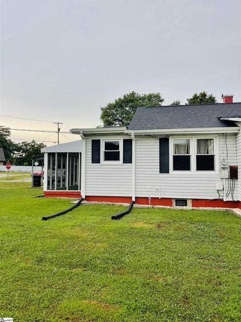 13 27th St, Greer, SC 29651 photo 19
