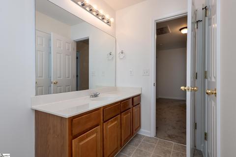 19 Killarney Ln, Greer, SC 29650 photo 17