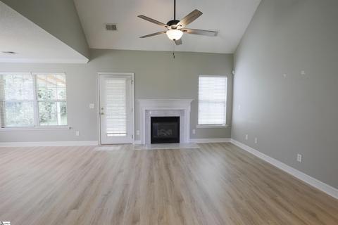 253 Rivers Edge Dr, Easley, SC 29642 photo 3