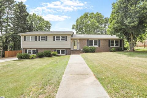 104 Braddock Dr, Mauldin, SC 29662 photo 1
