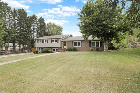 104 Braddock Dr, Mauldin, SC 29662 photo 3