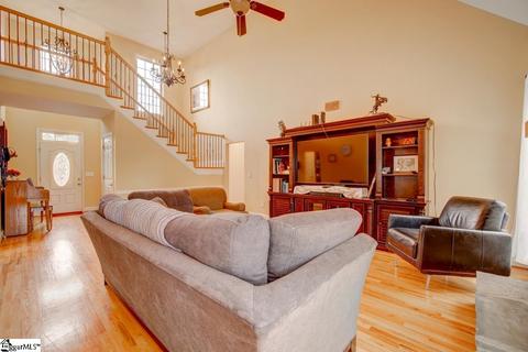 832 Wells Point Dr, Moore, SC 29369 photo 9