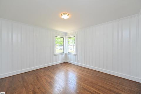 610 Hampton St, Greer, SC 29651 photo 12