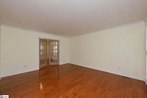 904 E Silverleaf St, Greer, SC 29650 photo 9