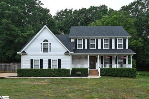 904 E Silverleaf St, Greer, SC 29650 photo 1