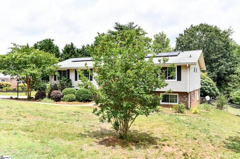 105 Braddock Dr, Mauldin, SC 29662 photo 2