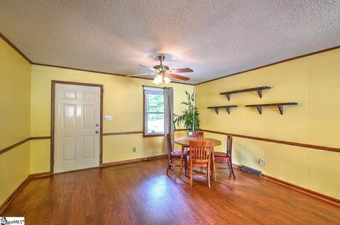 104 Elcon Dr, Greer, SC 29650 photo 3
